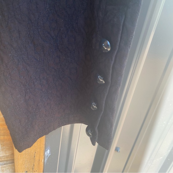 Ruby Ribbon Textured Pants - Picture 4 of 5